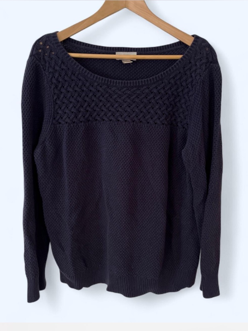 Women’s Navy Cotton Knit Sweater - Classic Crewneck
